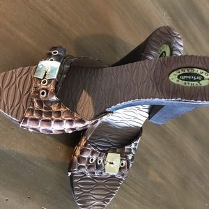 Dr . Scholl’s classic original slide sandal